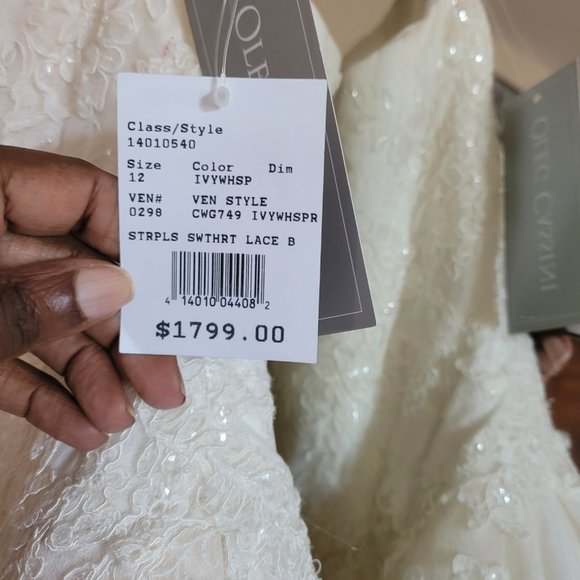 Beautiful Olen Cassini Ivory/Whisper Pink Strapless Ball Gown, Size 12 - Picture 2 of 6